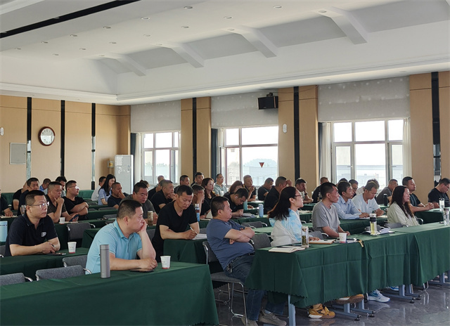 培訓(xùn) 月會(huì)